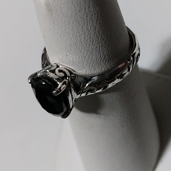 Spinel Ring - Picture 2 of 4